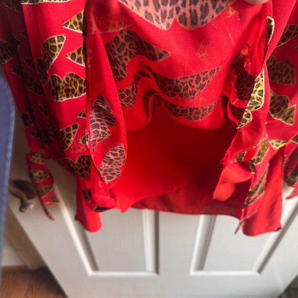 NWOT Alice + Olivia Sheila Lips Burnout Tie-Neck Top Cheetah Print Size M - Picture 7 of 13